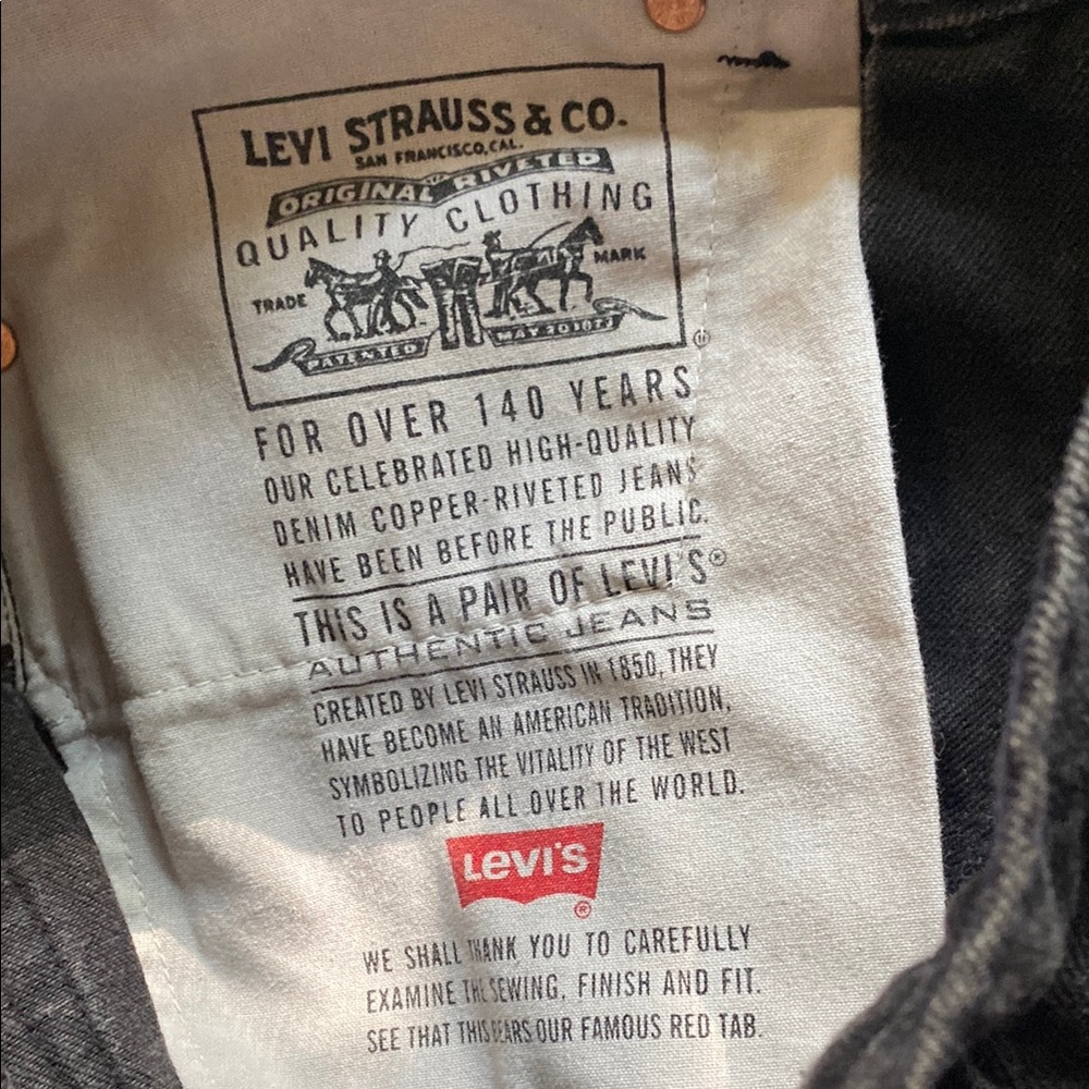 Vintage Levi’s 512 Black Jeans | Size 9SHT | Straight Leg | Classic Fit - Picture 9 of 10